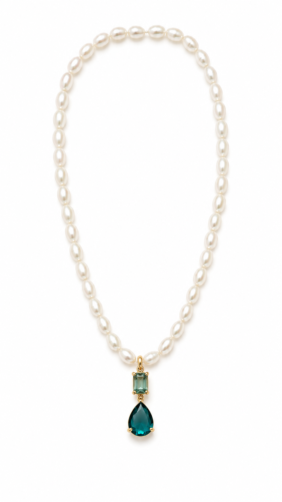 Collar de perlas con colgante de piedras — clásico con un toque moderno
